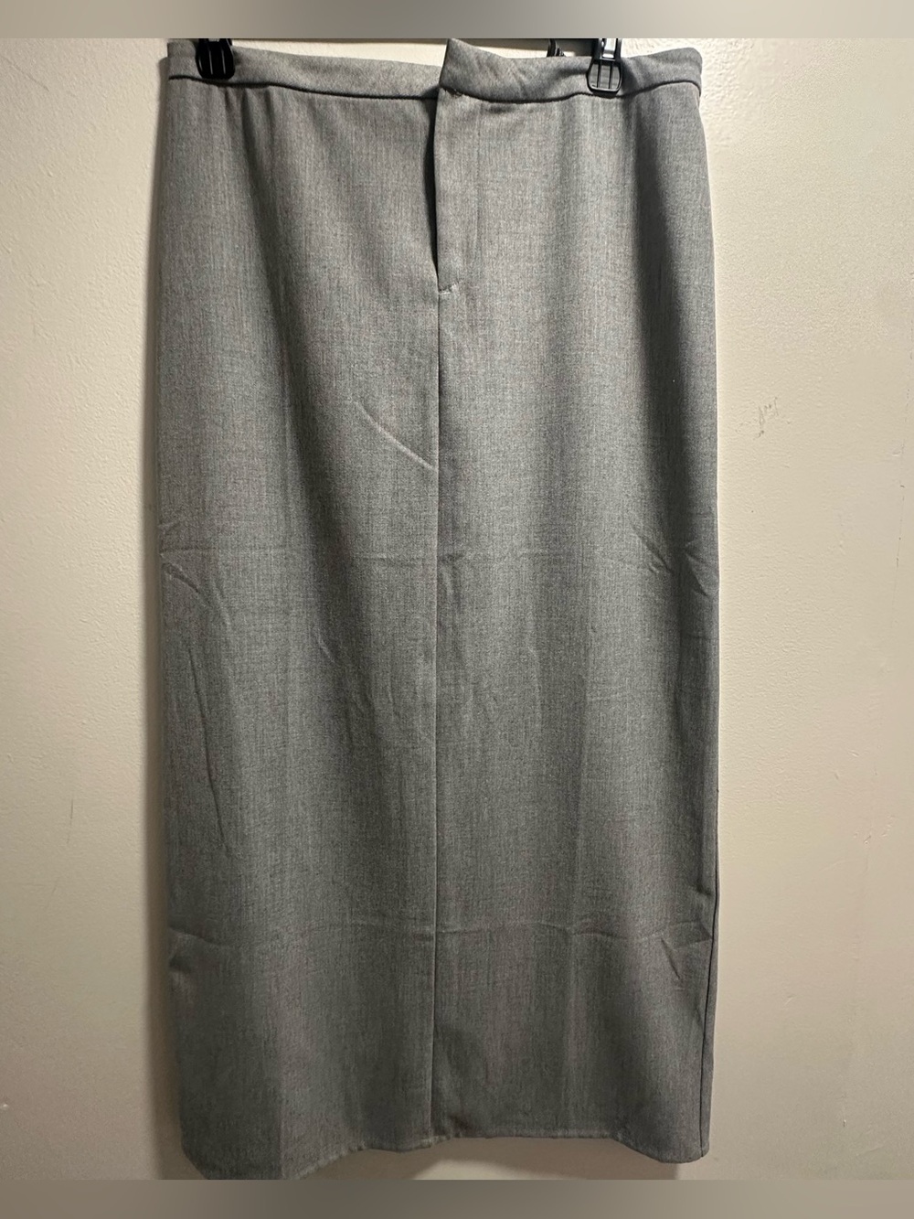 H&M Gray Pencil Skirt